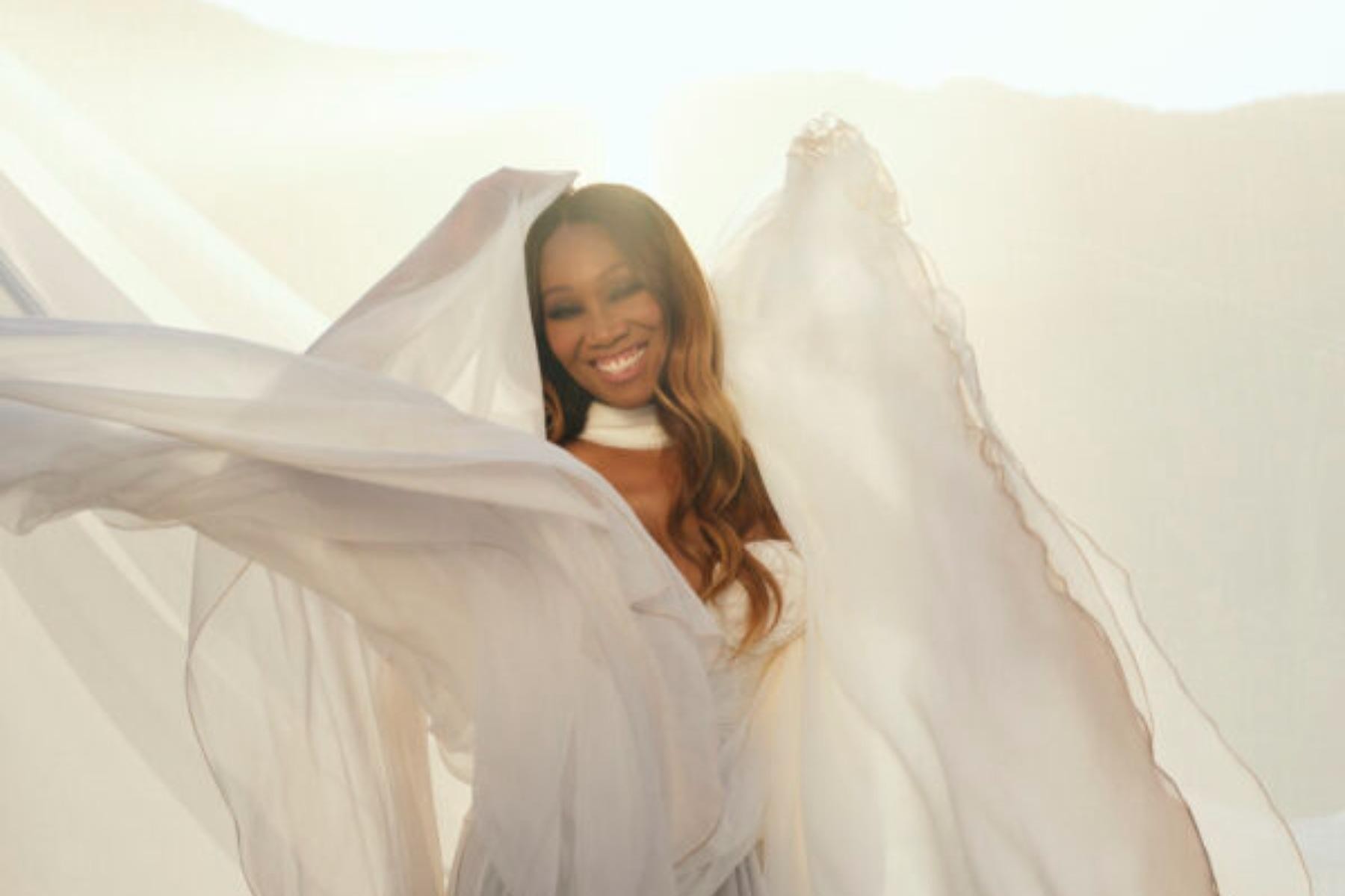 Yolanda Adams Christian Music Artist Profile