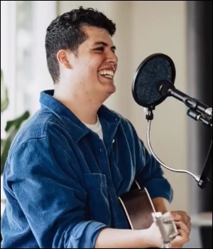 Aaron Valdiviez Christian Music Artist Profile